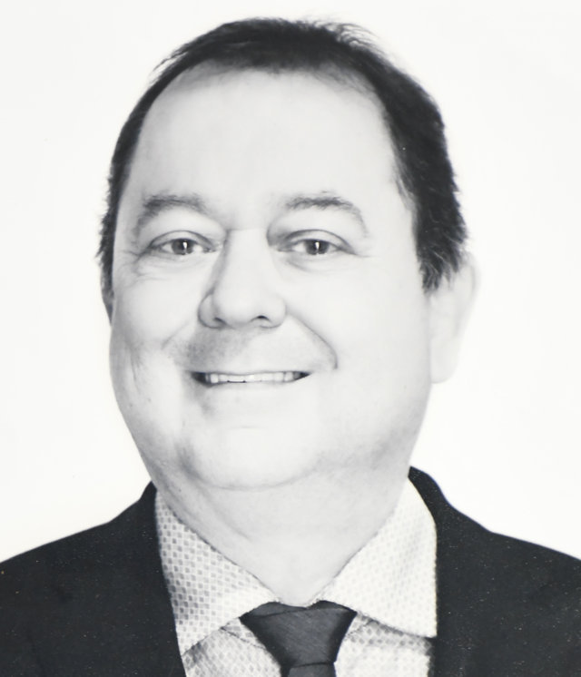  José Edmilson Xavier